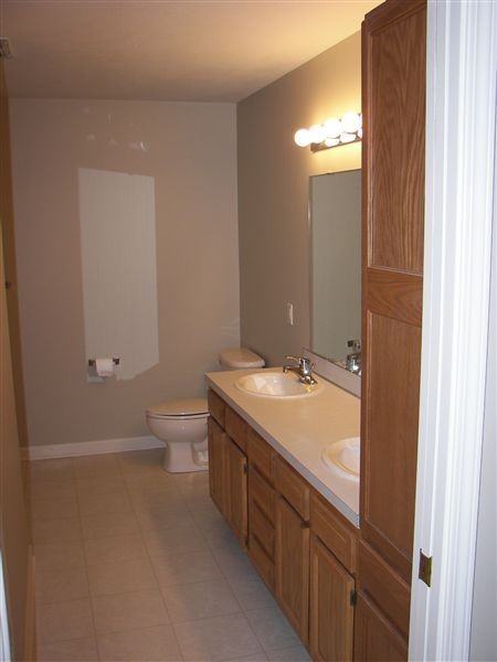 5821 Crosswinds Dr #13 - Photo 3 of 10