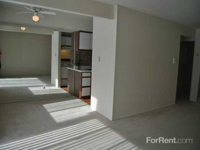 Village Park of Ann Arbor - Photo 2 of 62