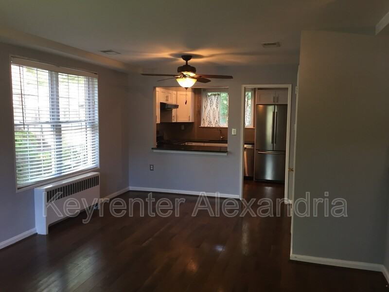 1610 Kenwood Ave - Photo 3 of 23
