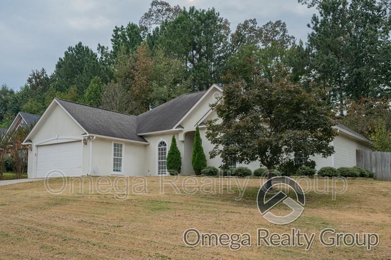 4008 Falliston Dr - Photo 2 of 50