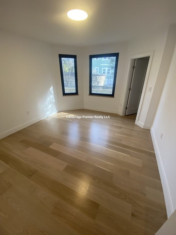 Copley St #1 - Photo 7 of 35