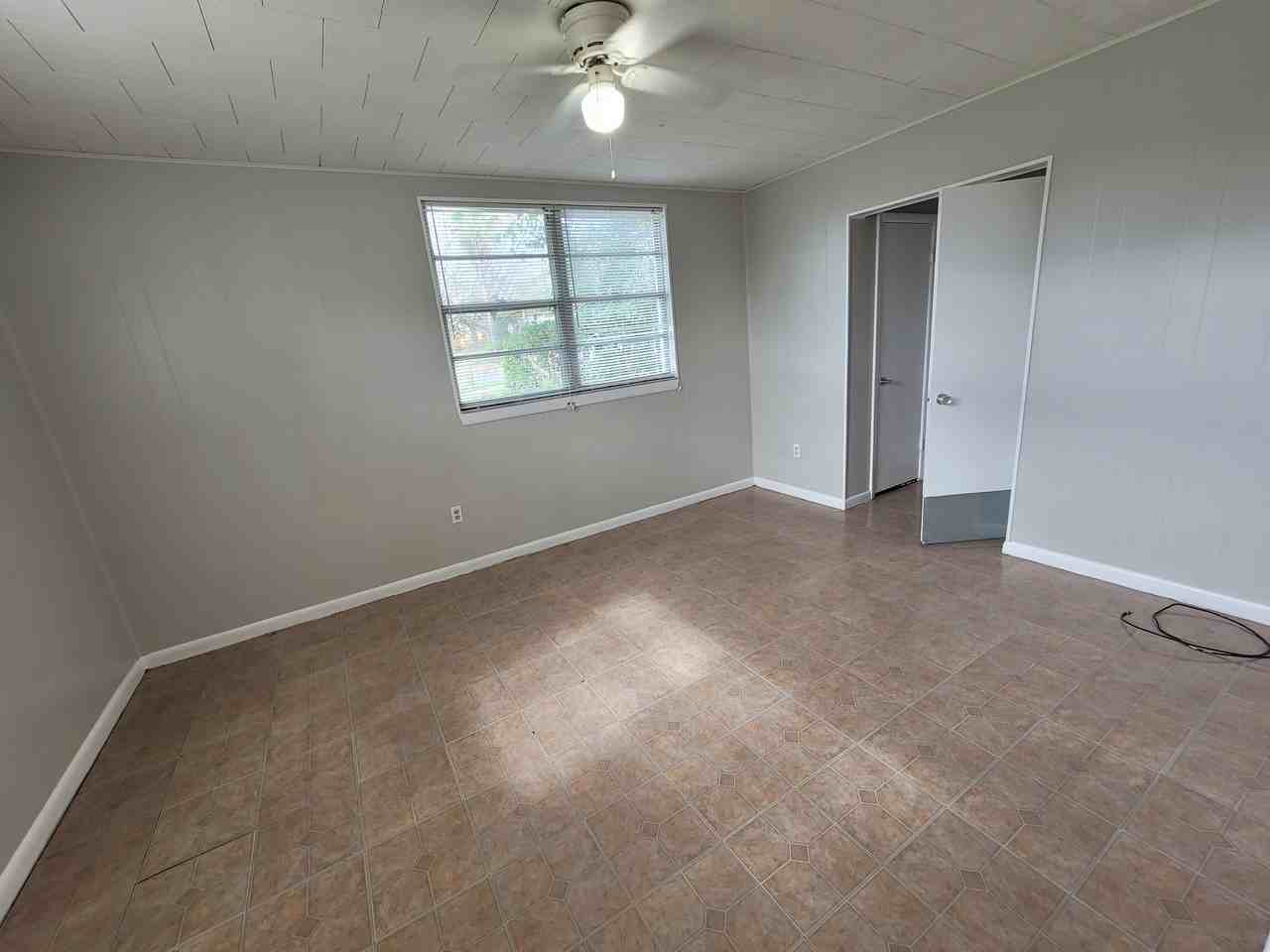 816 Sagamore St - Photo 3 of 25