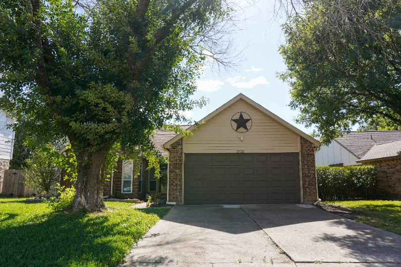 3728 Whitefern Dr - Photo 2 of 28