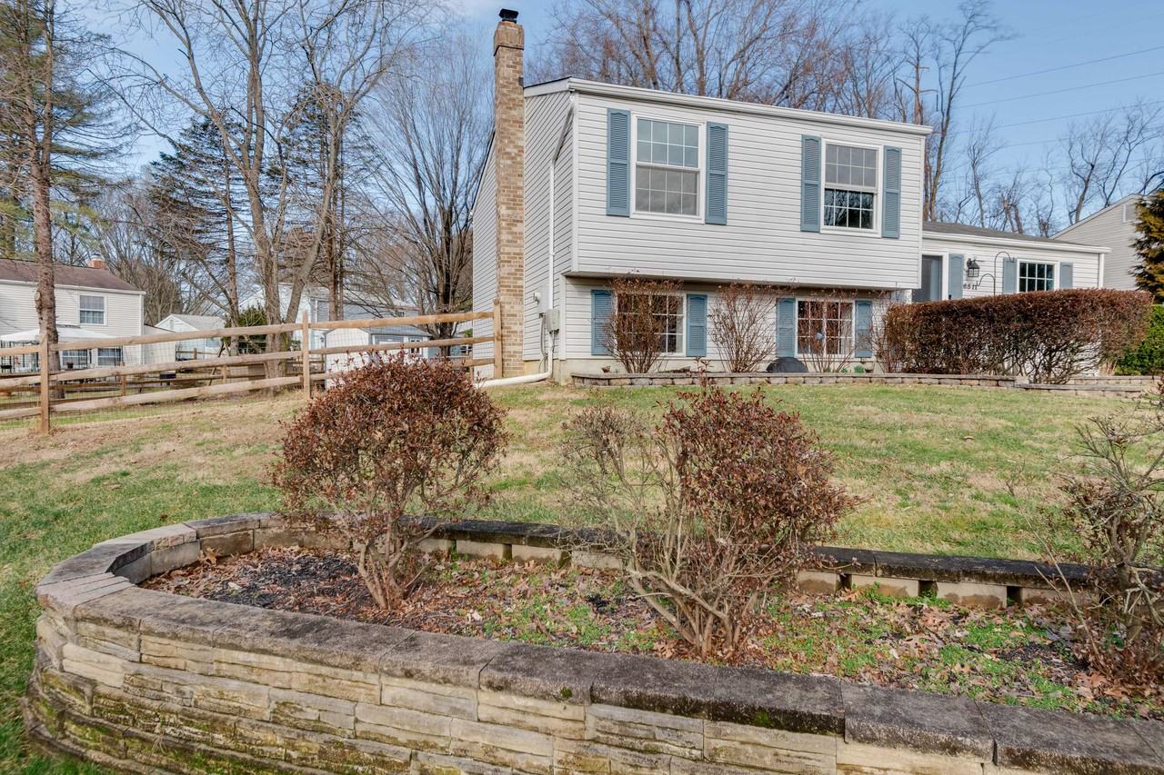 6511 Spelling Bee - Photo 3 of 40