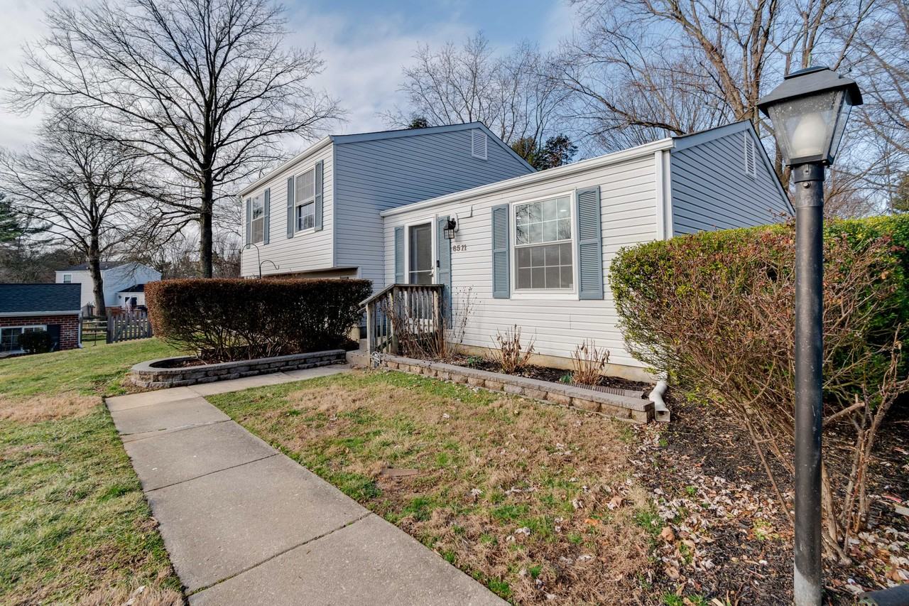 6511 Spelling Bee - Photo 4 of 40