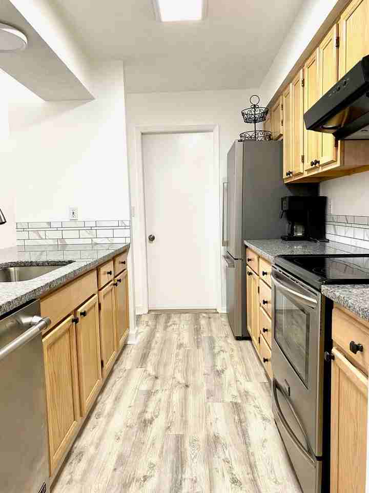 4964 Abberton Ct - Photo 6 of 26