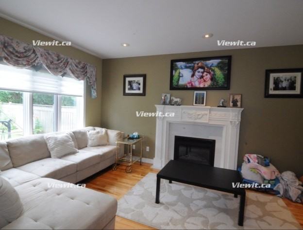 380 Lawson Rd - Photo 2 of 10