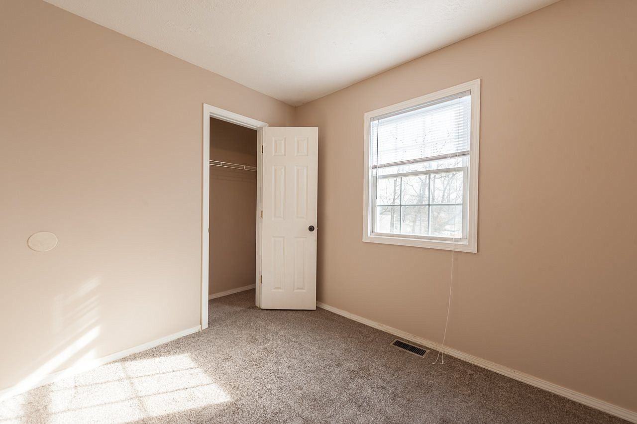 2301 S Milton Dr #0 - Photo 5 of 20