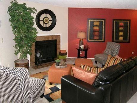 RIM Lakeview Apt. - Photo 2 of 8