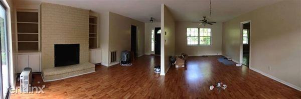 1513 Riverside Dr - Photo 3 of 6