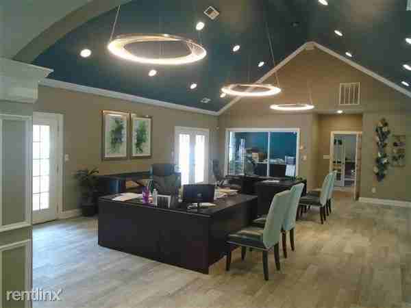 The Park at Galleria Apartment Homes - Photo 2 of 10