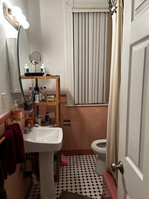 R St NW & 17th St NW - Photo 4 of 16