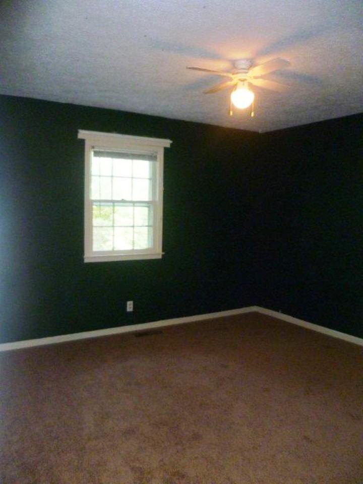 140 Stevens Dr NW - Photo 2 of 11