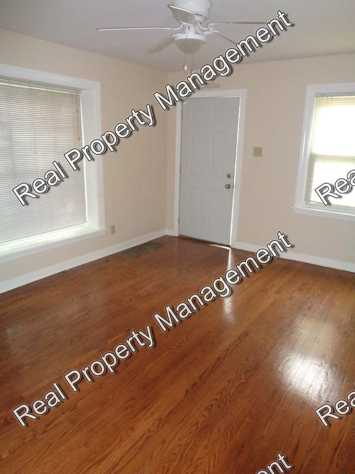 8126 Highland Pl - Photo 2 of 8