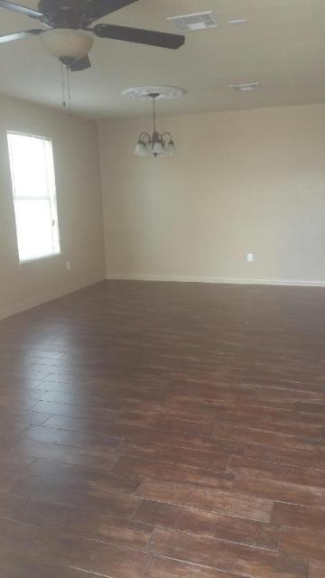 5708 A/B SALUKI - Photo 2 of 6