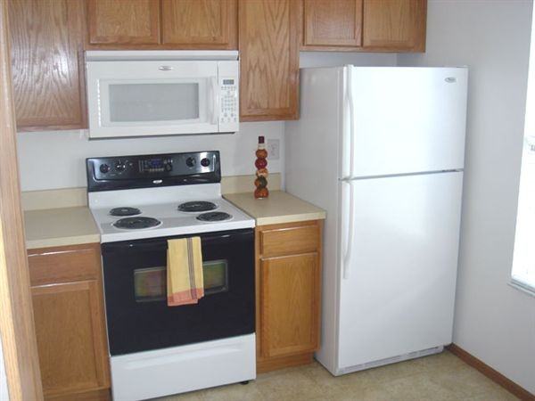 Chantry Village Apartments - Photo 2 of 8
