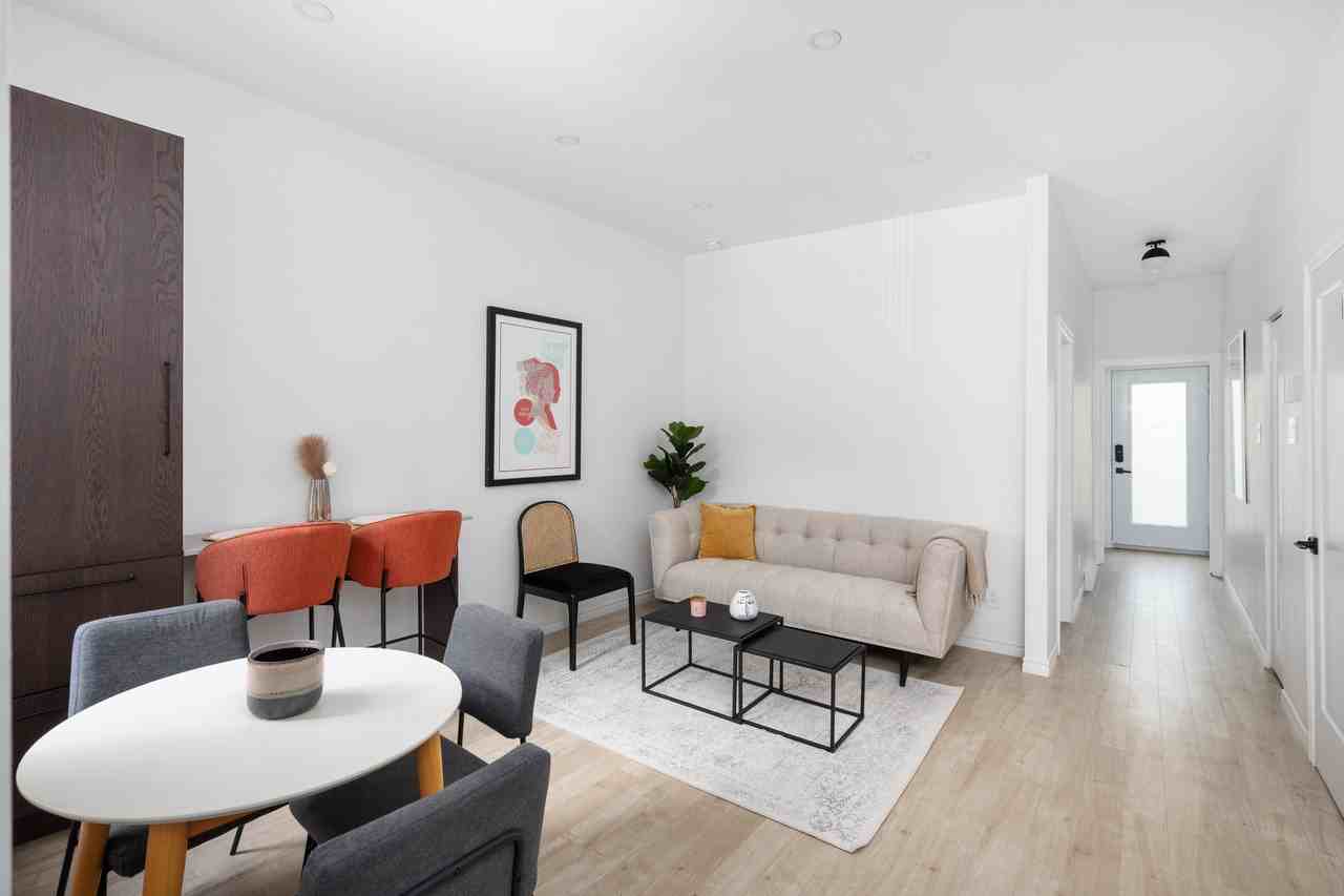 De La Roche Apartments in ParcLa Fontaine, Montréal, QC H2J 3H9 Zumper