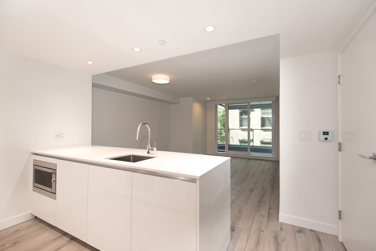 1107 Richards Street #201 - Photo 5 of 24