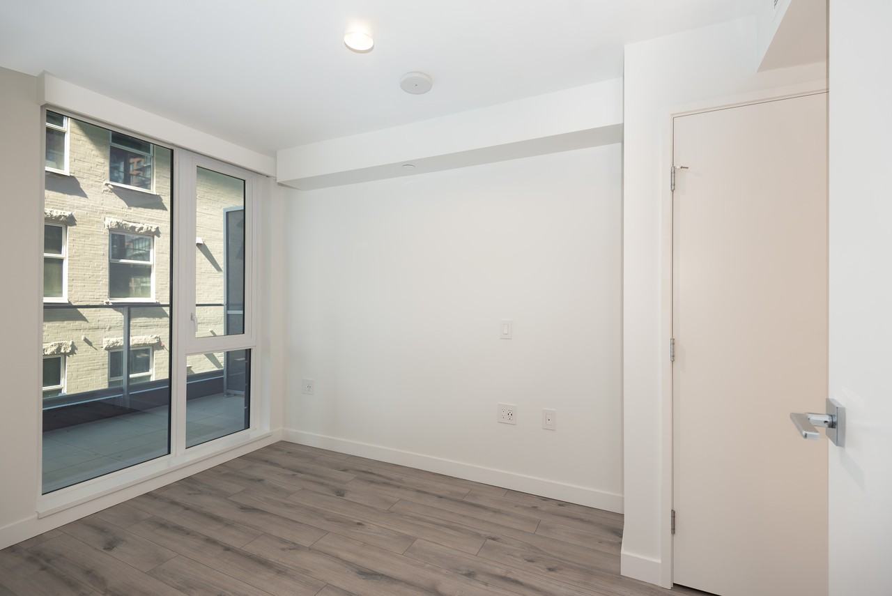 1107 Richards Street #201 - Photo 7 of 24