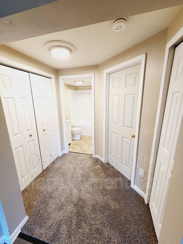 10 Adams St #E2 - Photo 2 of 8