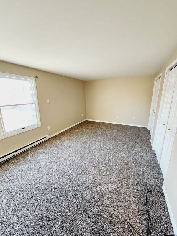 10 Adams St #E2 - Photo 5 of 8