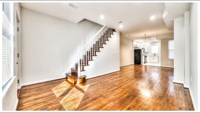 3336 W Caton Ave - Photo 4 of 32