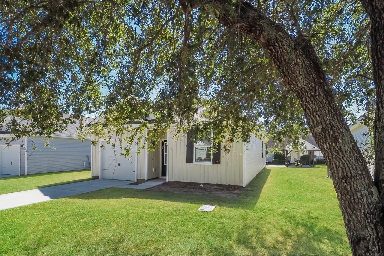 1307 Warrens Way - Photo 5 of 5