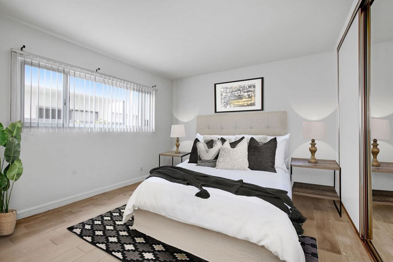 Wellworth Apartments - Photo 7 of 18