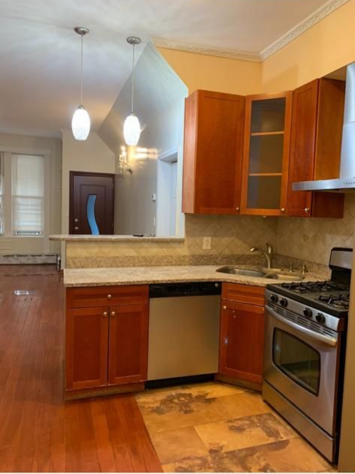 939 71st Street 1F - Photo 3 of 7