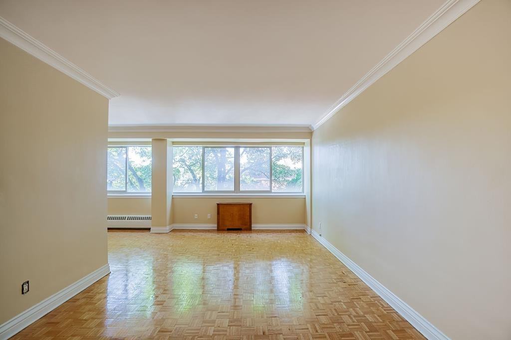 4444G Rue Sherbrooke O #402 - Photo 2 of 23