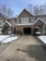 featured image of 11 Palmetto Dr #1