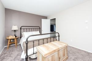 featured image of 9840 Se Talbert St