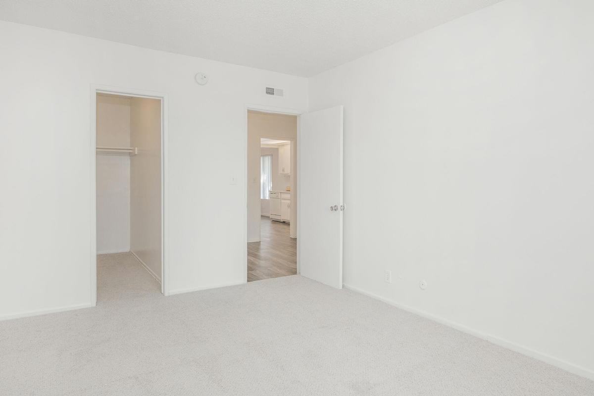 2375 W Crescent Ave - Photo 4 of 12