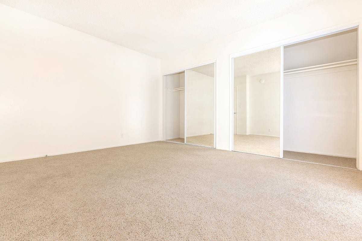 2375 W Crescent Ave - Photo 6 of 12