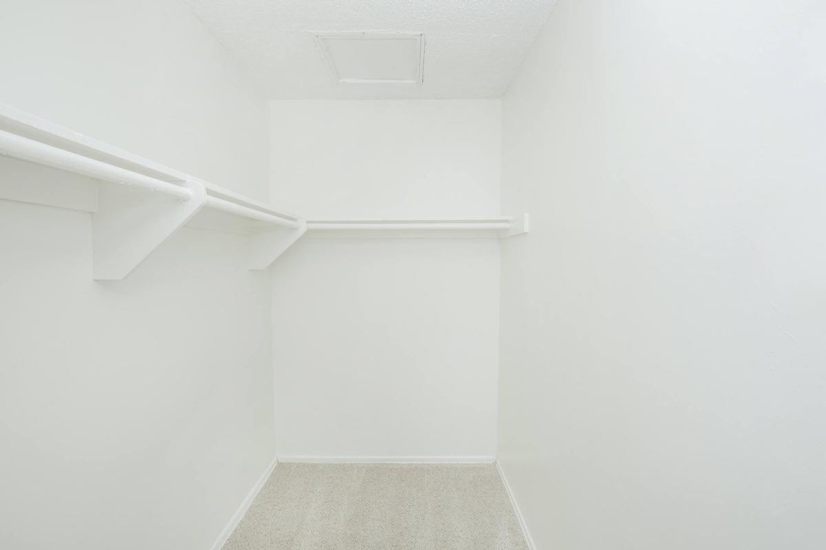 2375 W Crescent Ave - Photo 5 of 12