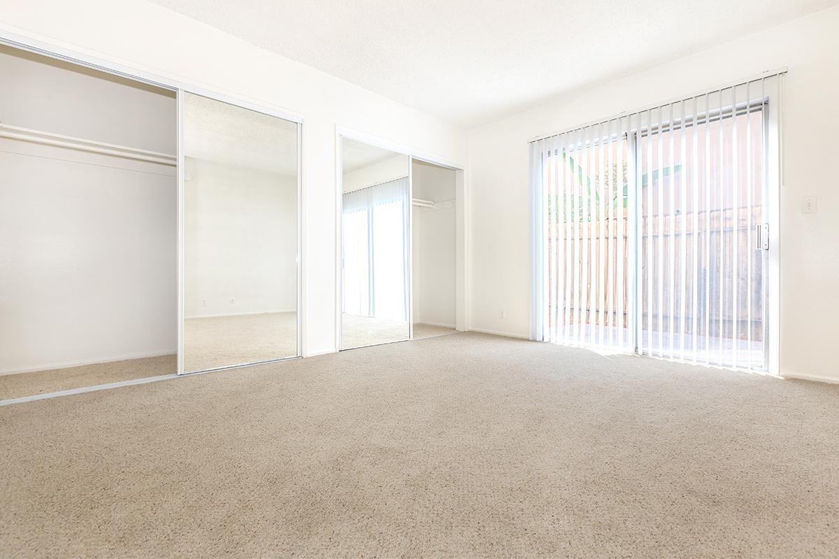 2375 W Crescent Ave - Photo 5 of 12