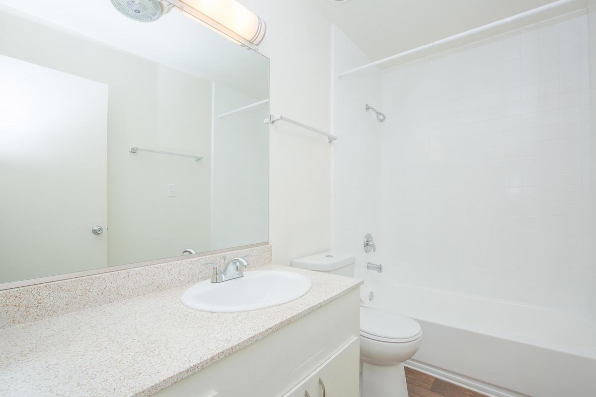 401 Atlanta Ave - Photo 6 of 24