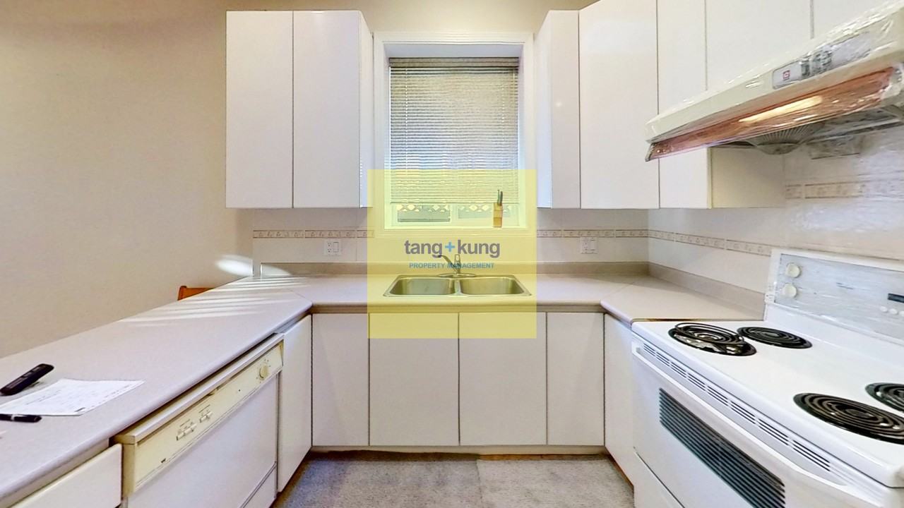 182 Suzuki Street - Photo 2 of 15