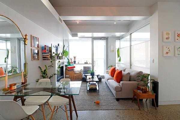 214 Bathurst Street #2A