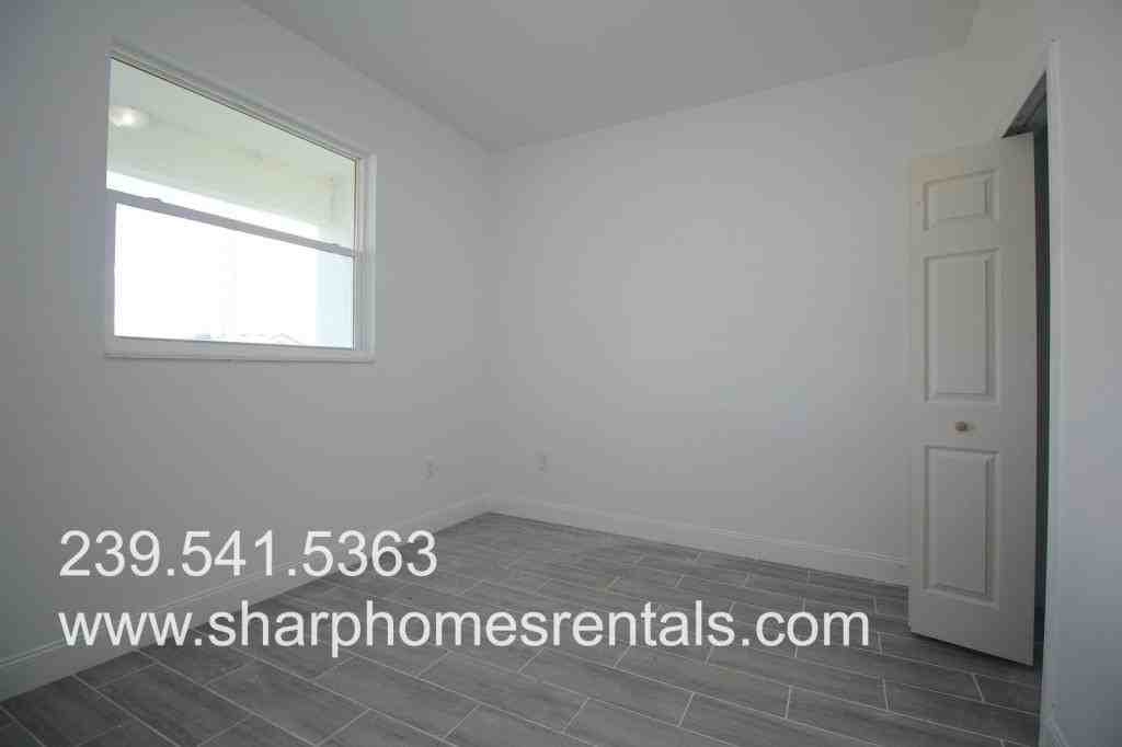 442 Grant Blvd - Photo 4 of 23