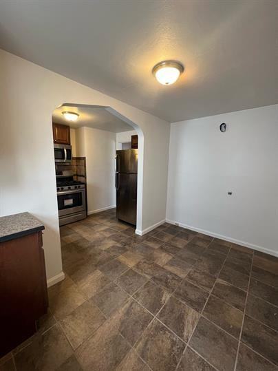 232 Callodine Ave - Photo 3 of 11
