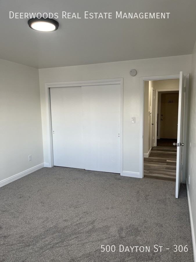 500 Dayton St #306 - Photo 3 of 25