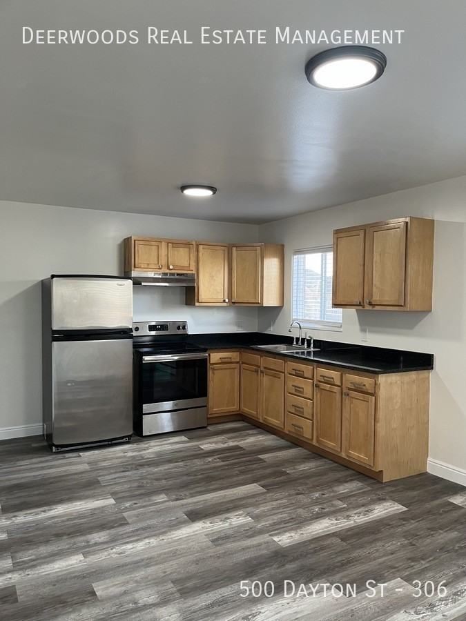 500 Dayton St #306 - Photo 2 of 25