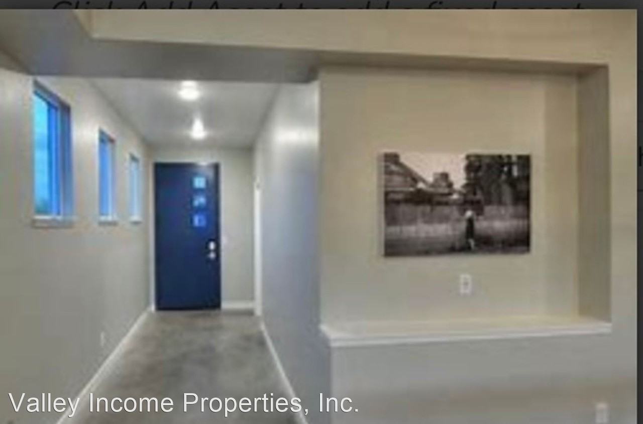 Walking Distance to University of Arizona, Shared Common Space and private - Photo 2 of 14