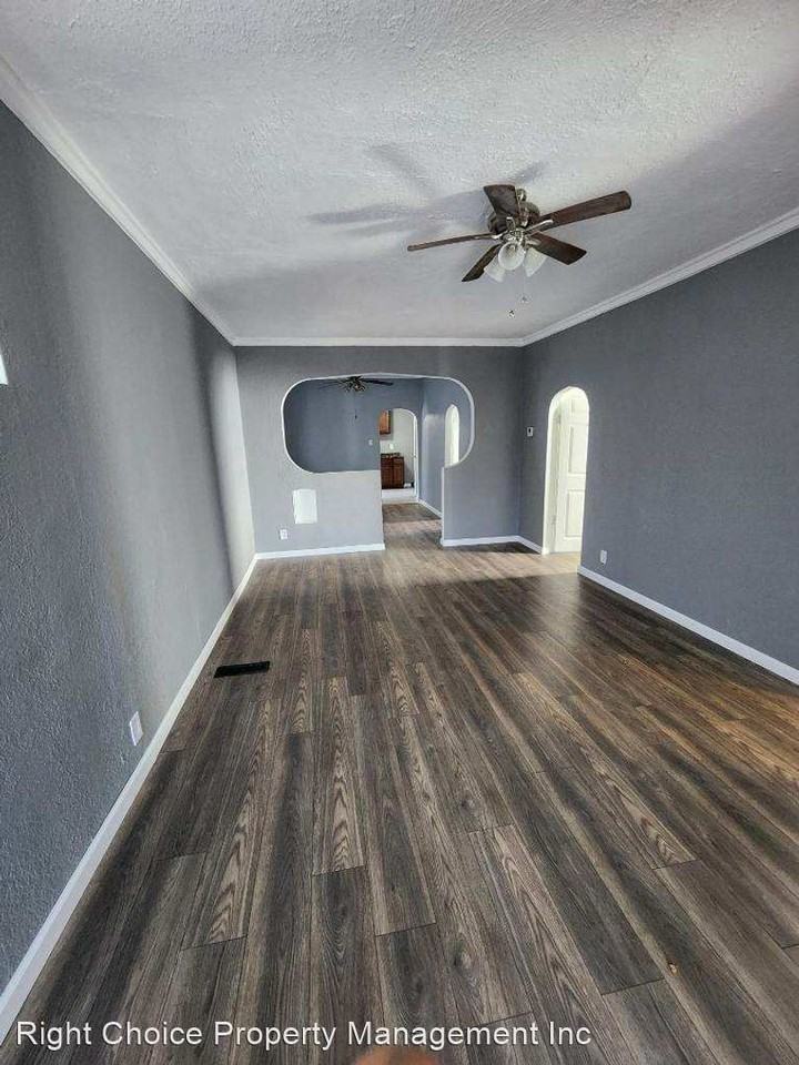 720 N 23rd St - Photo 2 of 10