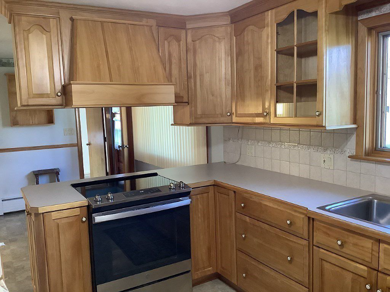 34 Sampson St - Photo 3 of 4