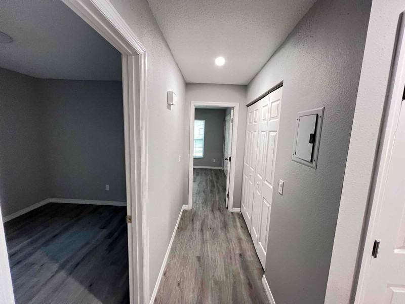 111 W Hanlon St - Photo 7 of 10