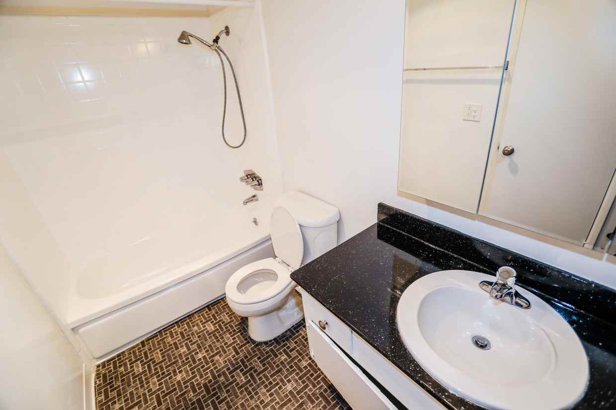 4881 Rolando CourtUnit 74 074, San Diego, CA 92115 2 Bedroom Apartment