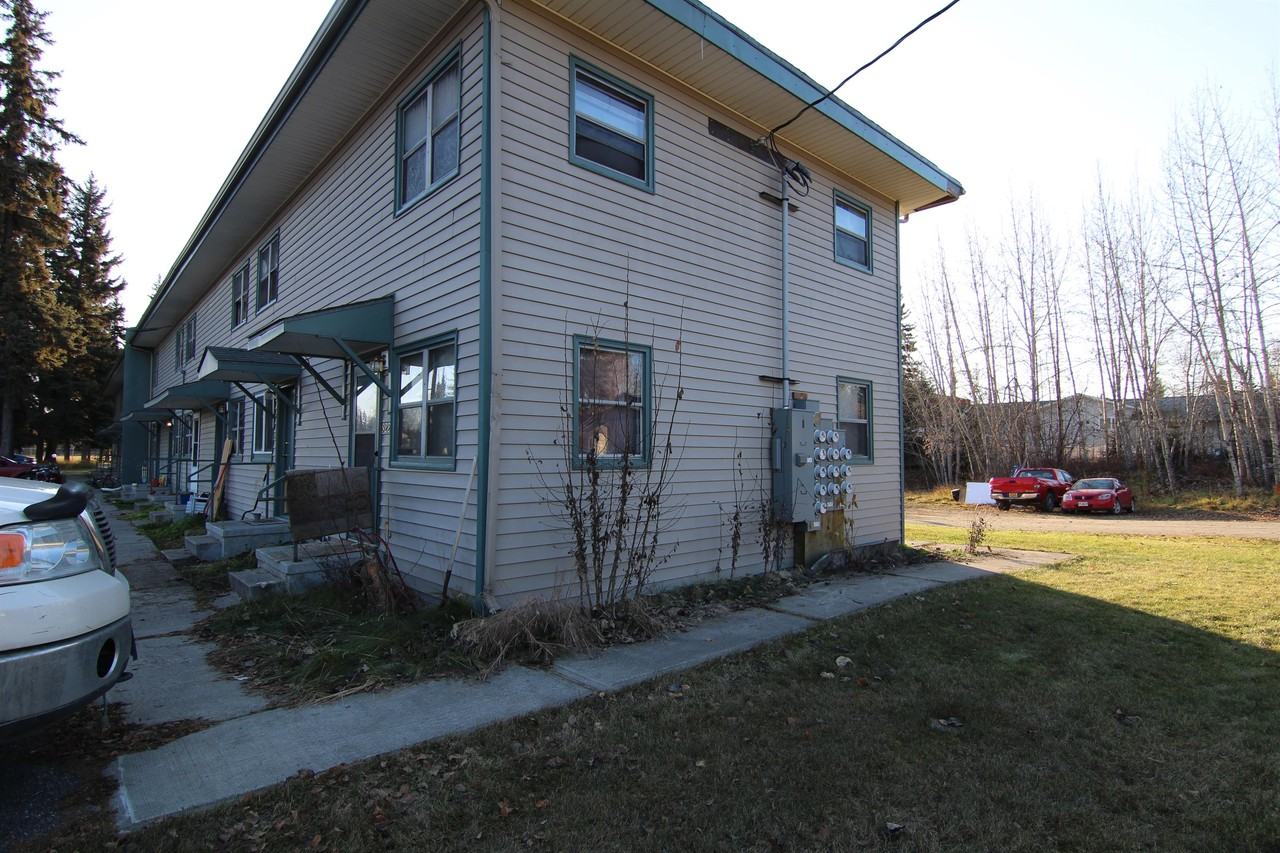 520 A St #520 - Photo 3 of 6