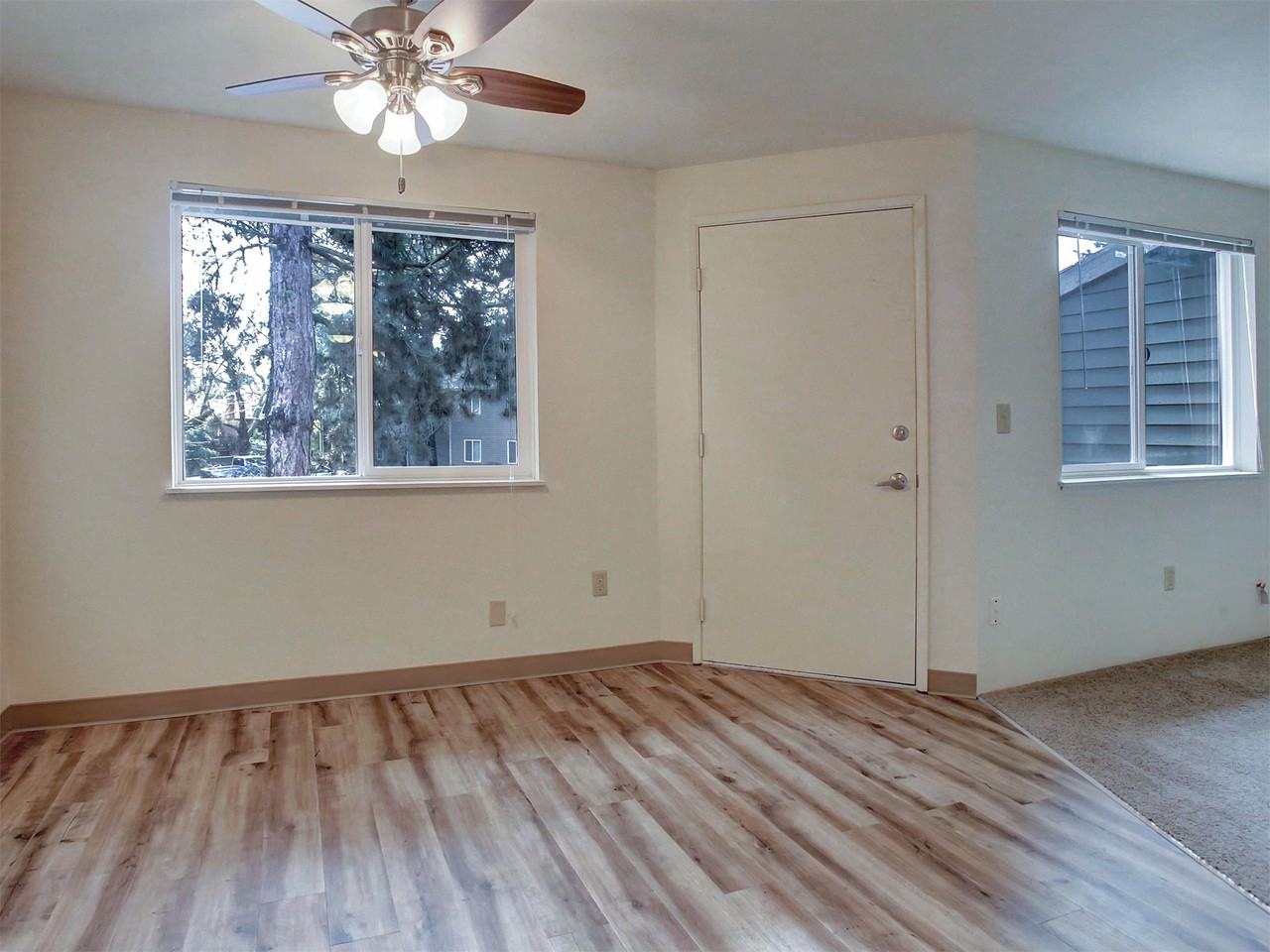 14110 SW Allen BlvdUnit #91 - Photo 3 of 11